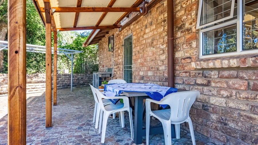 4 Bedroom Property for Sale in Old Place Western Cape